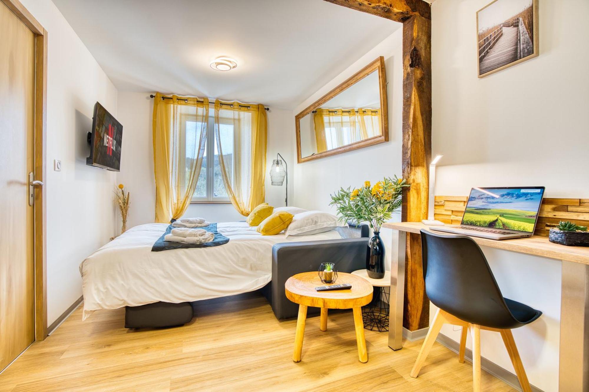 Les Hourtous Netflix Wi-Fi Fibre Terasse 4 Pers Apartamento Banassac Exterior foto