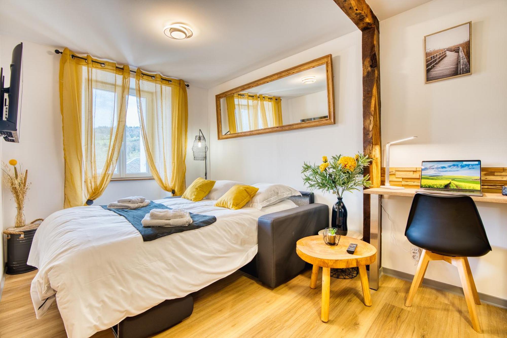 Les Hourtous Netflix Wi-Fi Fibre Terasse 4 Pers Apartamento Banassac Exterior foto