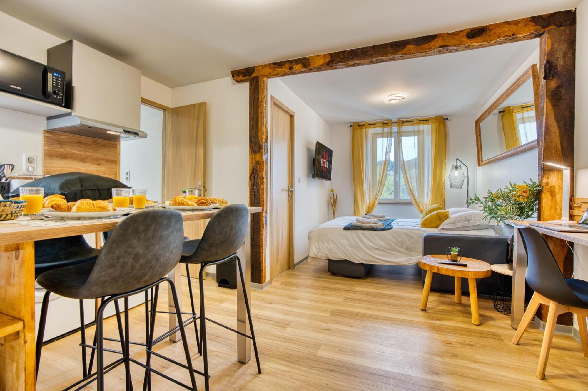 Les Hourtous Netflix Wi-Fi Fibre Terasse 4 Pers Apartamento Banassac Exterior foto