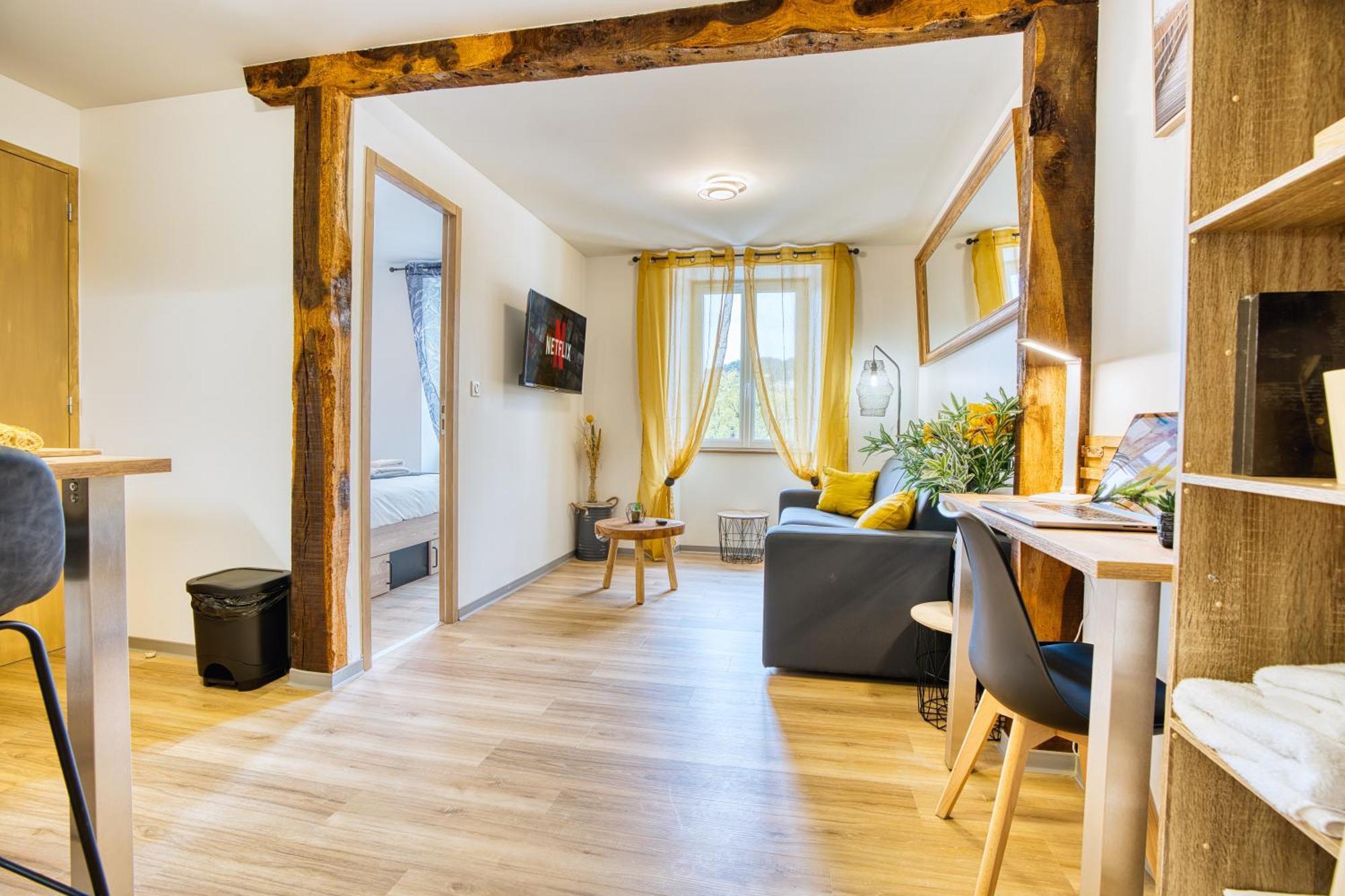 Les Hourtous Netflix Wi-Fi Fibre Terasse 4 Pers Apartamento Banassac Exterior foto